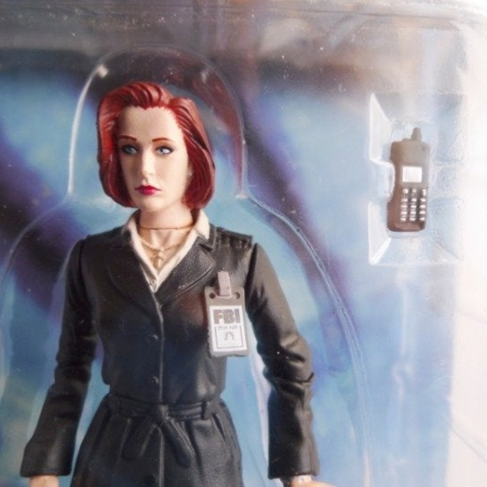 1998 The X Files Agent Dana Scully and Corpse - Picture 4 of 6